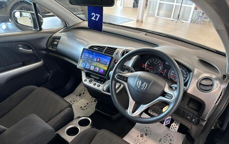Honda Stream II, 2013 год, 1 449 999 рублей, 11 фотография