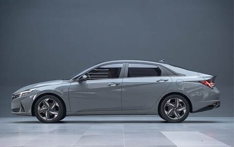 Hyundai Elantra, 2023 год, 1 580 000 рублей, 8 фотография