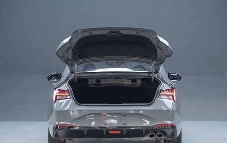 Hyundai Elantra, 2023 год, 1 580 000 рублей, 6 фотография