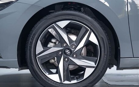 Hyundai Elantra, 2023 год, 1 580 000 рублей, 20 фотография