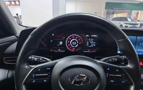 Hyundai Elantra, 2022 год, 1 490 000 рублей, 9 фотография