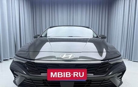 Hyundai Elantra, 2023 год, 1 600 000 рублей, 2 фотография