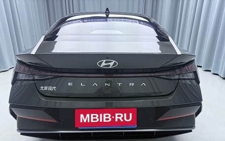Hyundai Elantra, 2023 год, 1 600 000 рублей, 5 фотография