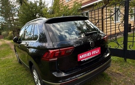 Volkswagen Tiguan II, 2020 год, 3 200 000 рублей, 4 фотография