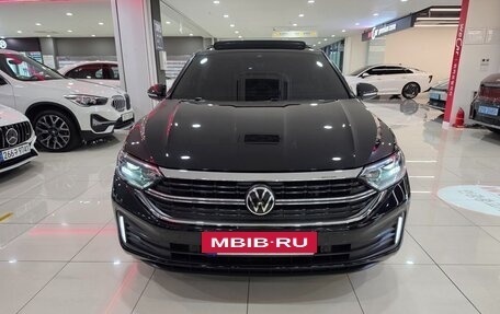 Volkswagen Jetta VII, 2022 год, 1 780 000 рублей, 2 фотография