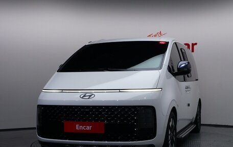Hyundai Staria, 2025 год, 6 954 640 рублей, 2 фотография