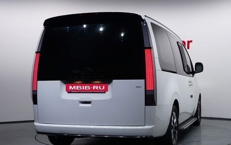 Hyundai Staria, 2025 год, 6 954 640 рублей, 4 фотография