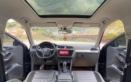 Volkswagen Tiguan II, 2021 год, 1 790 001 рублей, 7 фотография
