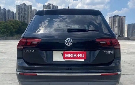 Volkswagen Tiguan II, 2021 год, 1 790 001 рублей, 4 фотография