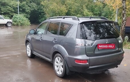 Mitsubishi Outlander III рестайлинг 3, 2012 год, 1 590 000 рублей, 4 фотография