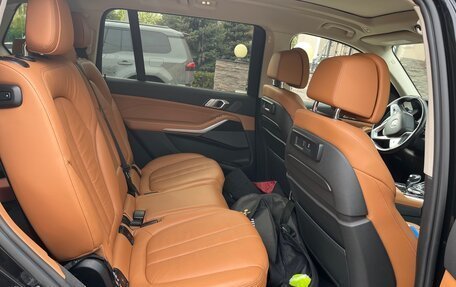 BMW X7, 2021 год, 7 400 000 рублей, 10 фотография