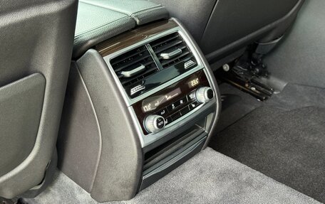 BMW 7 серия, 2018 год, 3 080 000 рублей, 24 фотография