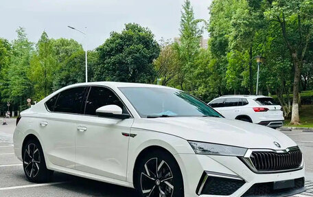 Skoda Octavia IV, 2022 год, 1 656 001 рублей, 3 фотография