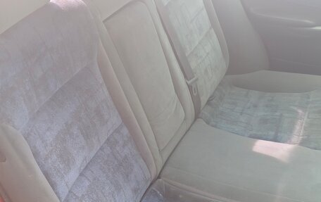 Mazda 626, 1998 год, 200 000 рублей, 9 фотография