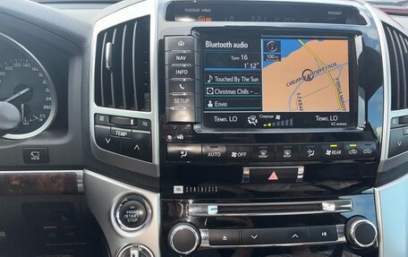 Toyota Land Cruiser 200, 2012 год, 3 320 000 рублей, 20 фотография