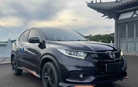 Honda Vezel, 2022 год, 1 725 520 рублей, 6 фотография