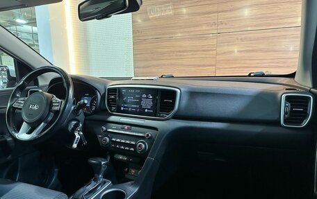 KIA Sportage IV рестайлинг, 2020 год, 2 299 990 рублей, 9 фотография