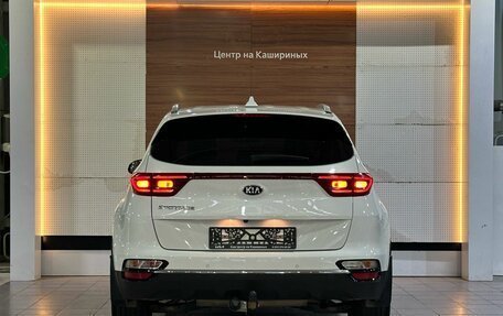 KIA Sportage IV рестайлинг, 2020 год, 2 299 990 рублей, 5 фотография