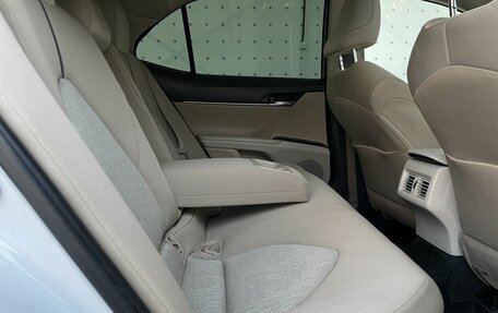 Toyota Camry, 2022 год, 3 050 000 рублей, 13 фотография