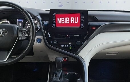 Toyota Camry, 2022 год, 3 050 000 рублей, 17 фотография