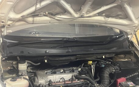 Toyota Wish II, 2004 год, 830 000 рублей, 8 фотография