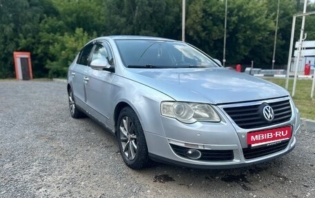 Volkswagen Passat B6, 2007 год, 480 000 рублей, 3 фотография