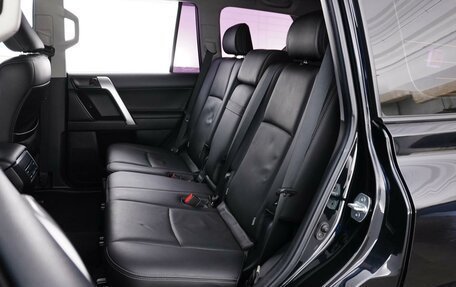 Toyota Land Cruiser Prado 150 рестайлинг 2, 2018 год, 4 712 444 рублей, 9 фотография