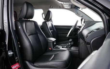 Toyota Land Cruiser Prado 150 рестайлинг 2, 2018 год, 4 712 444 рублей, 8 фотография