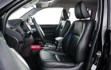 Toyota Land Cruiser Prado 150 рестайлинг 2, 2018 год, 4 712 444 рублей, 10 фотография