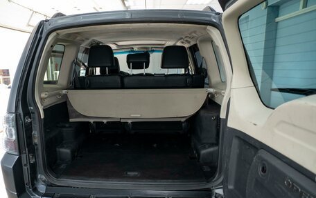 Mitsubishi Pajero IV, 2013 год, 1 799 000 рублей, 6 фотография