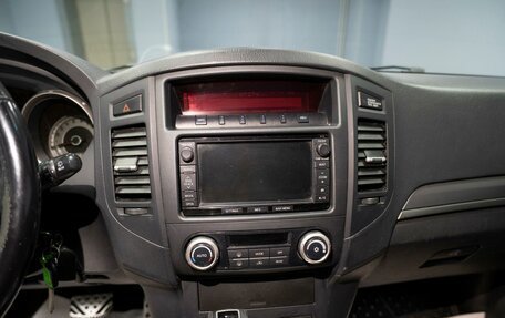 Mitsubishi Pajero IV, 2013 год, 1 799 000 рублей, 13 фотография