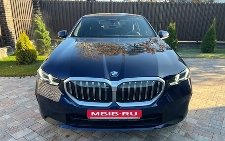 BMW 5 серия, 2023 год, 6 777 000 рублей, 2 фотография