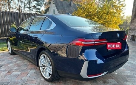 BMW 5 серия, 2023 год, 6 777 000 рублей, 4 фотография