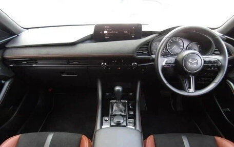 Mazda 3, 2023 год, 1 210 007 рублей, 31 фотография