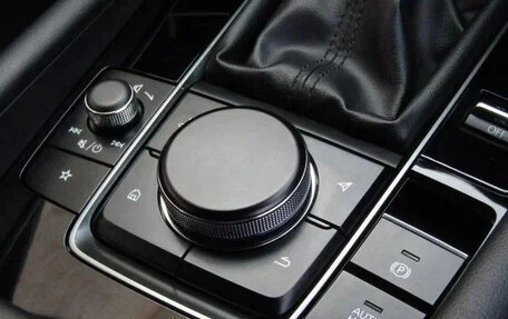 Mazda 3, 2023 год, 1 210 007 рублей, 39 фотография