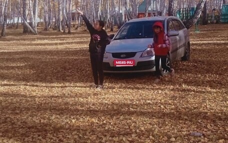 KIA Rio II, 2009 год, 400 000 рублей, 4 фотография