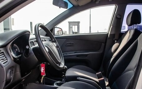 KIA Rio II, 2009 год, 400 000 рублей, 9 фотография