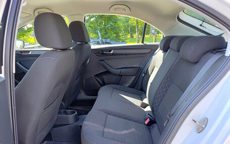 Skoda Rapid II, 2020 год, 1 425 000 рублей, 12 фотография