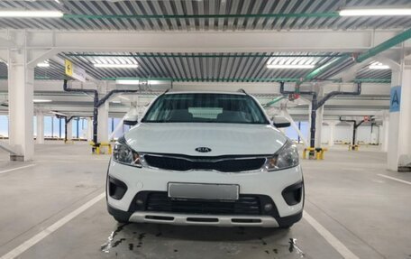 KIA Rio IV, 2018 год, 1 100 000 рублей, 2 фотография
