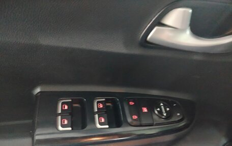 KIA Rio IV, 2018 год, 1 100 000 рублей, 10 фотография