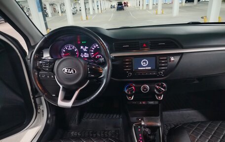 KIA Rio IV, 2018 год, 1 100 000 рублей, 9 фотография