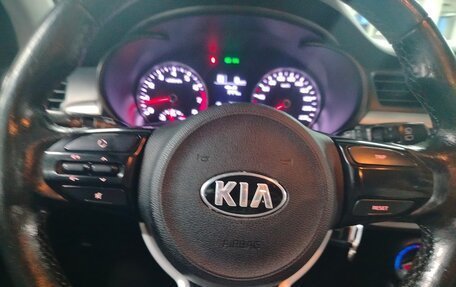 KIA Rio IV, 2018 год, 1 100 000 рублей, 12 фотография