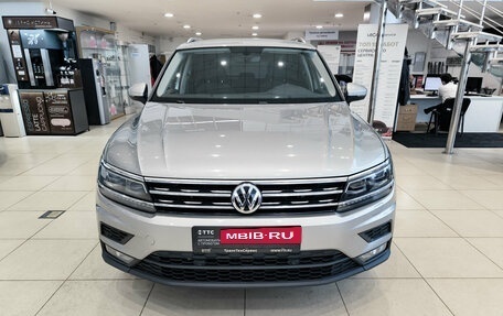 Volkswagen Tiguan II, 2018 год, 2 750 000 рублей, 2 фотография