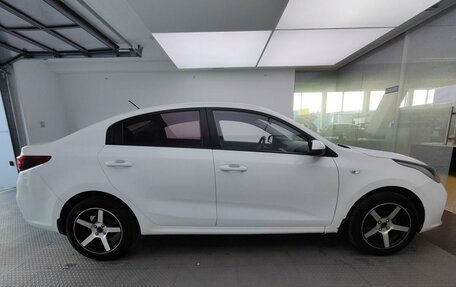 KIA Rio IV, 2017 год, 1 199 000 рублей, 4 фотография