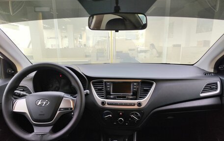 Hyundai Solaris II рестайлинг, 2017 год, 1 029 000 рублей, 14 фотография