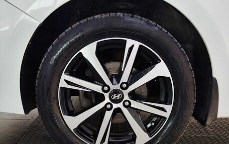 Hyundai Solaris II рестайлинг, 2017 год, 1 029 000 рублей, 18 фотография
