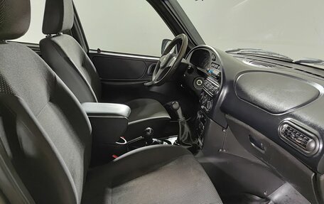 Chevrolet Niva I рестайлинг, 2016 год, 530 000 рублей, 11 фотография