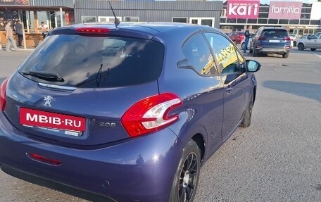 Peugeot 208 II, 2013 год, 520 000 рублей, 3 фотография