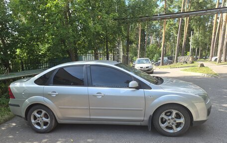 Ford Focus II рестайлинг, 2005 год, 345 000 рублей, 4 фотография