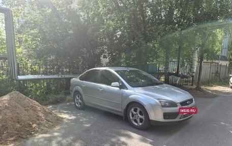 Ford Focus II рестайлинг, 2005 год, 345 000 рублей, 2 фотография